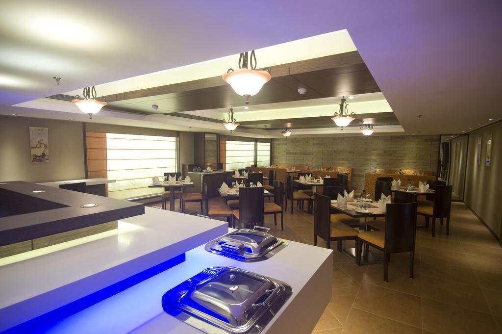 The Ocean Pearl Hotel Mangalore Exterior photo